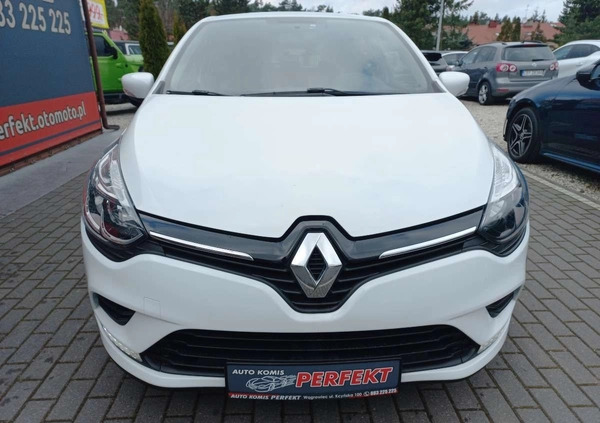 Renault Clio cena 33900 przebieg: 139000, rok produkcji 2019 z Kościan małe 232